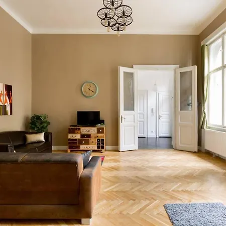 The Mondain Apartmán